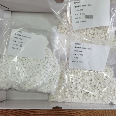 Rubber Additives Rubber Accelerator VC 30, VC 20 For Fkm Precompound Fluoroelastomer Gum